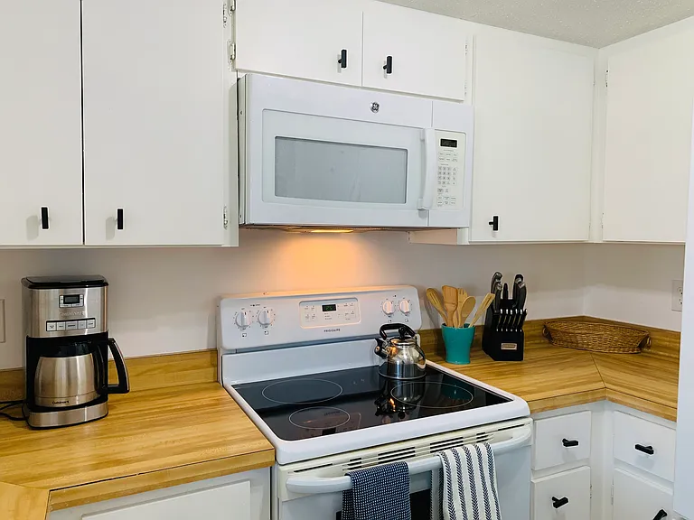 1087 W Baffin Dr — Photo 17