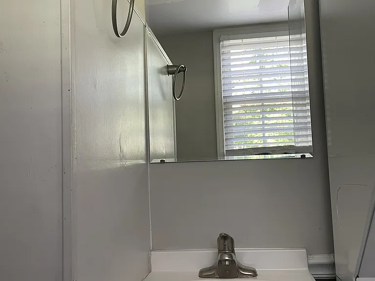 501 Greenbriar Rd — Photo 10