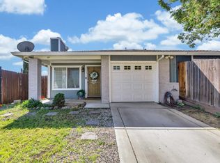2 Graeagle Way, Sacramento, CA