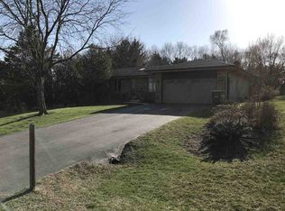 12820 Annapolis Dr, Rockton, IL 61072