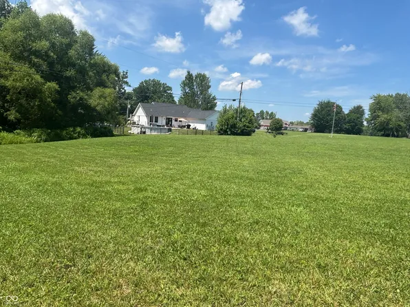 382 W Itawamba Trl, Greensburg, IN 47240