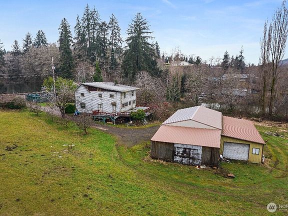 5th image of 1632 Henkle Street