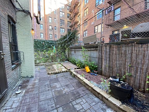 3rd image of 446 E 78th St #A1