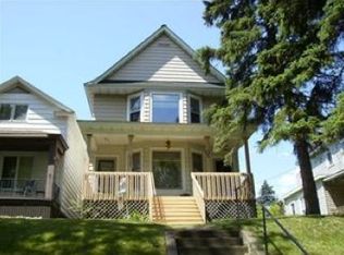 2327 W 11th St, Duluth, MN 55806