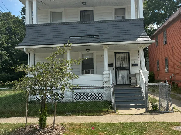 8218 Korman Ave, Cleveland, OH