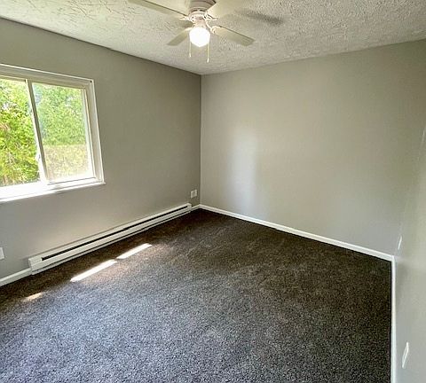 4th image of 2001 Liberty Blvd #17232075