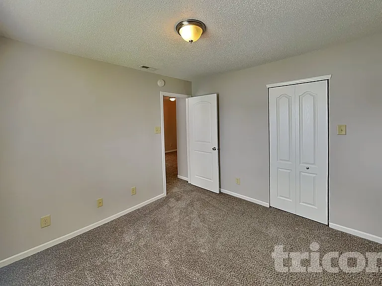 2029 Morning Light Ln — Photo 9