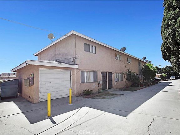 5th image of 9108 Palm St