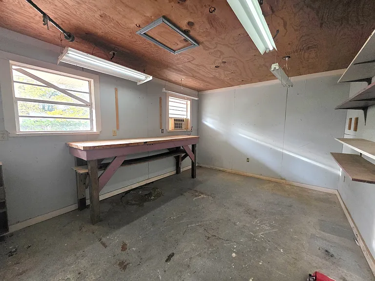 5219 Goodland Dr — Photo 16