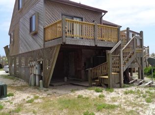 22 Topsail Rd, North Topsail Beach, NC 28460