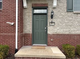 44575 Ellery Ln, Novi, MI 48377