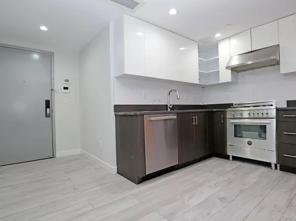 15815 Union Turnpike #3F, Fresh Meadows, NY 11366