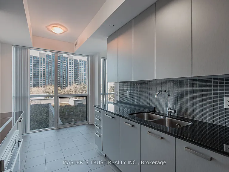 5168 Yonge St #217 — Photo 8