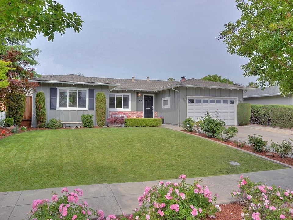 1st image of 5511 Sharon Ln