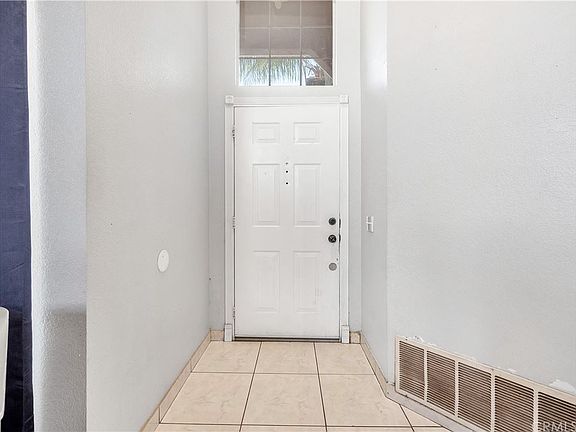 4th image of 16350 Hazelwood Ct