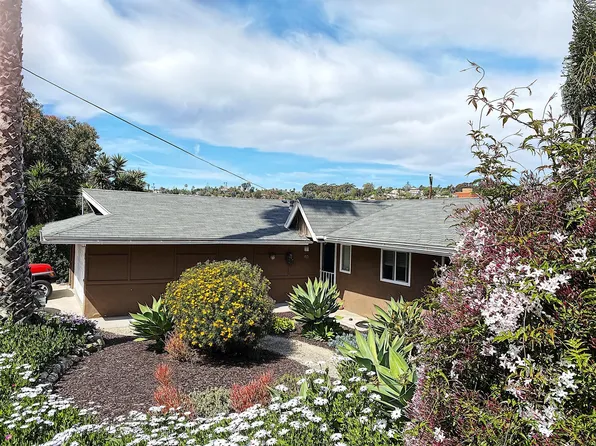 2402 Sarbonne Dr, Oceanside, CA 92054