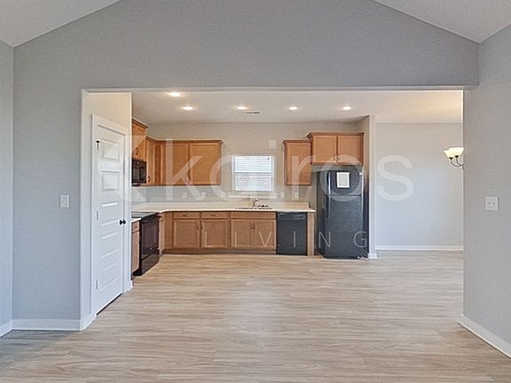 3rd image of 26159 Valley Ridge Rd