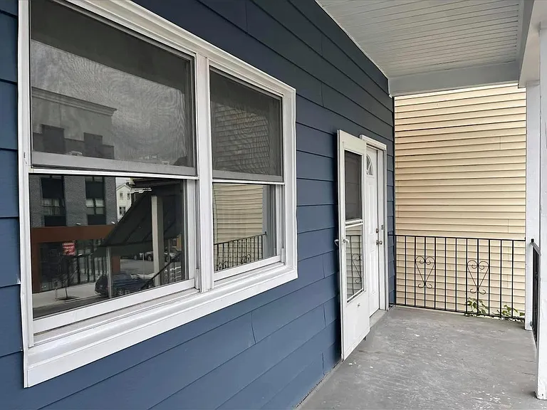868 Main St — Photo 19