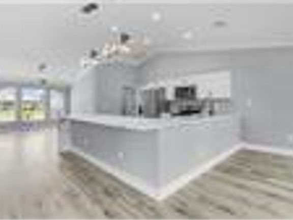 5th image of 16120 Alcira Cir