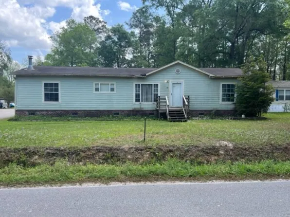 100 Lake Dr, Summerville, SC 29483