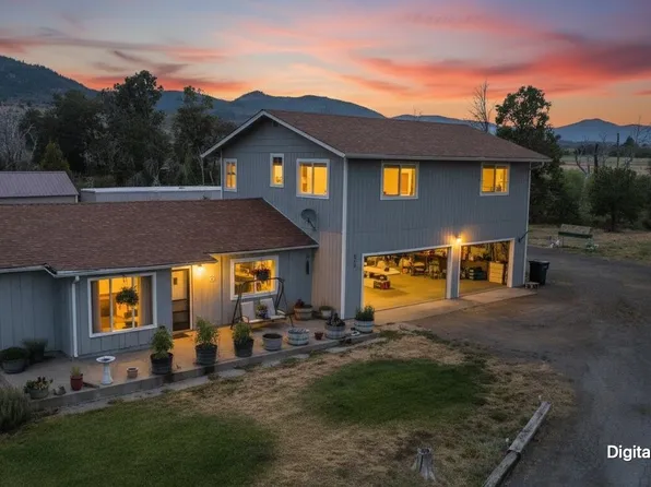 565 Main St, Hornbrook, CA 96044