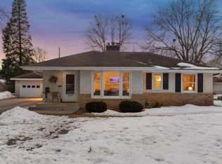 6808 Clinton Ave S, Richfield, MN 55423