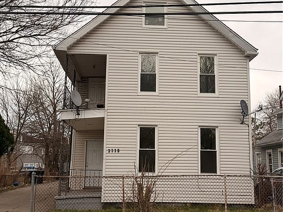 2nd image of 3119 W 52nd St