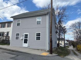 556 Locust St UNIT 1, Hanover, PA 17331