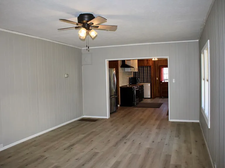 312 Fir St — Photo 4