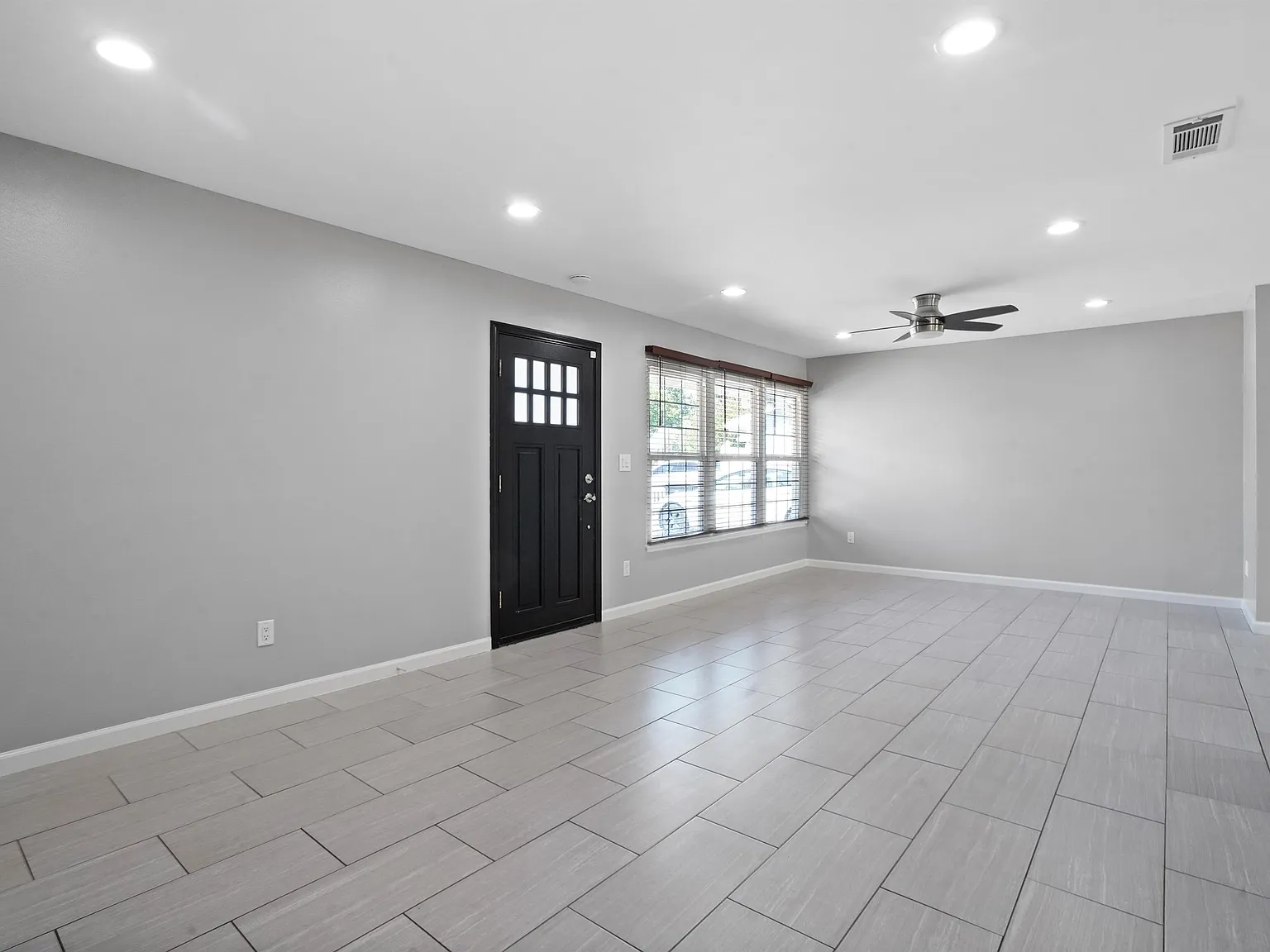 20247 Kinzie Street - 1 — Photo 4
