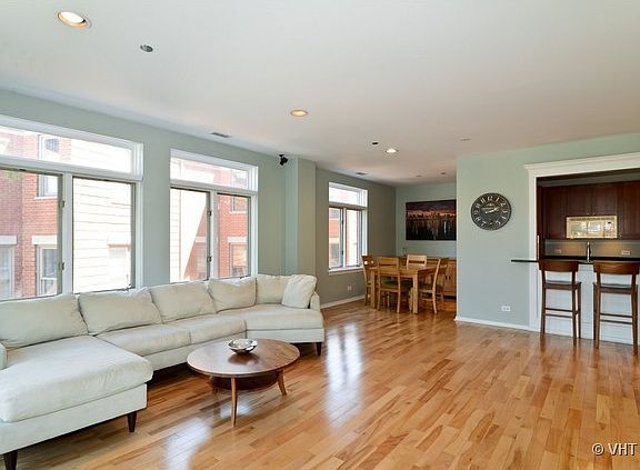 4th image of 1155 W Armitage Ave APT 207