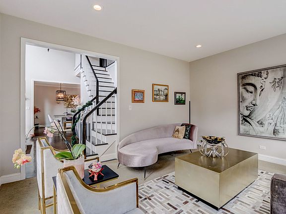 5th image of 24 Sherwood Dr
