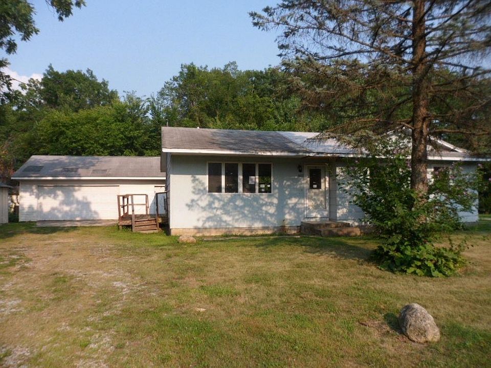1st image of 13011 Fulton St