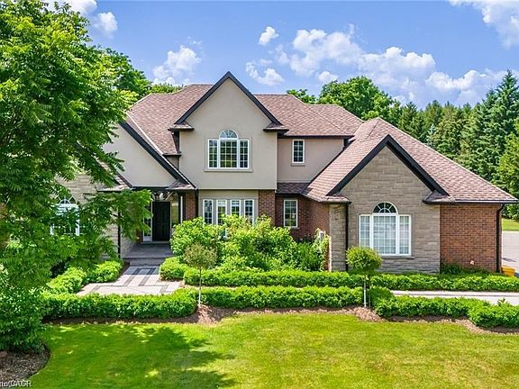 2nd image of 4 Deer View Rdg