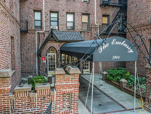 Sold by Dorsa Group | media 22
