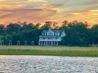 1667 Indian Cove Ave, Wilmington, NC 28409