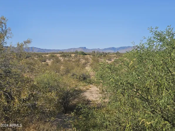 35125 S ANTELOPE CREEK Road #20, Wickenburg, AZ 85390