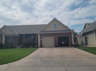 3005 N Brush Creek Cir, Wichita, KS 67205