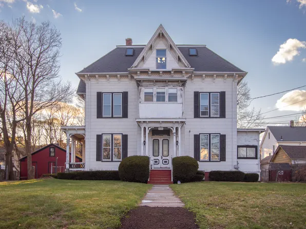 1851 Northampton St, Holyoke, MA
