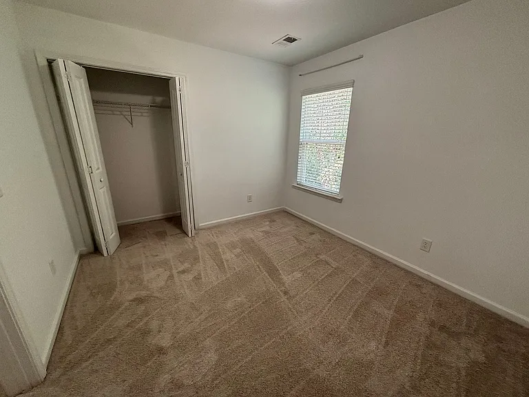 218 Northwood St — Photo 11
