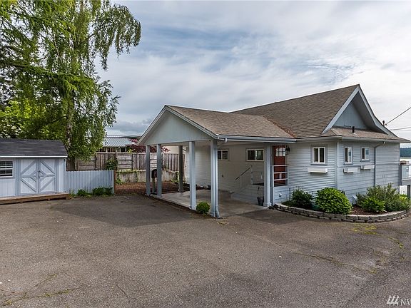 3rd image of 2700 SW Scenic Heights St
