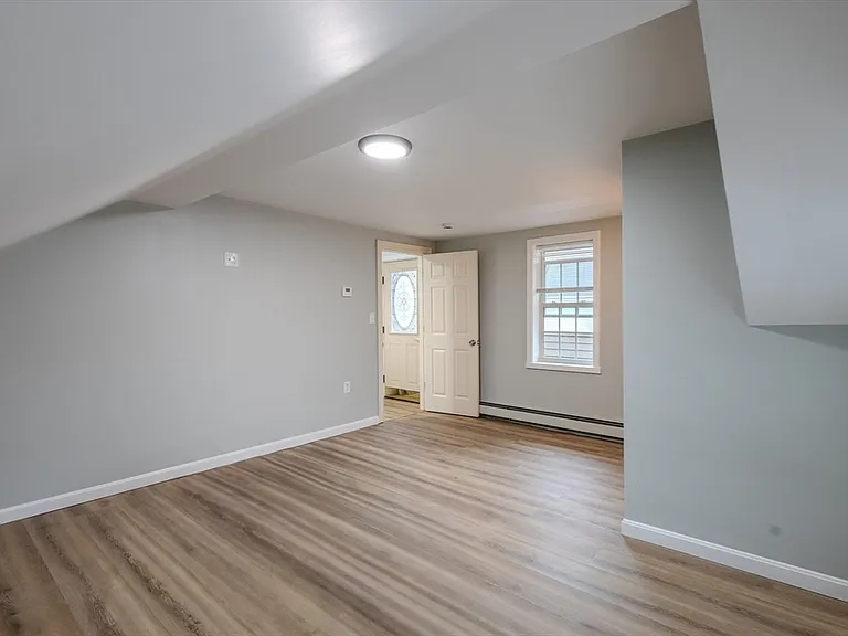 53 Berkley St #B — Photo 31