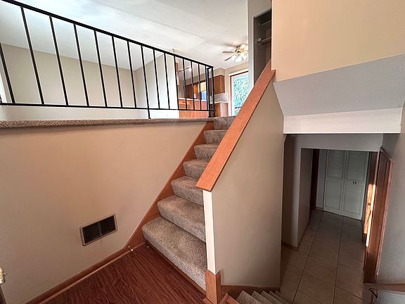 4th image of 8833 Queen Ave S