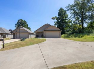 4801 Cove Ln, Mount Olive, AL 35117