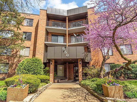 2nd image of 950 E Wilmette Rd Unit 325