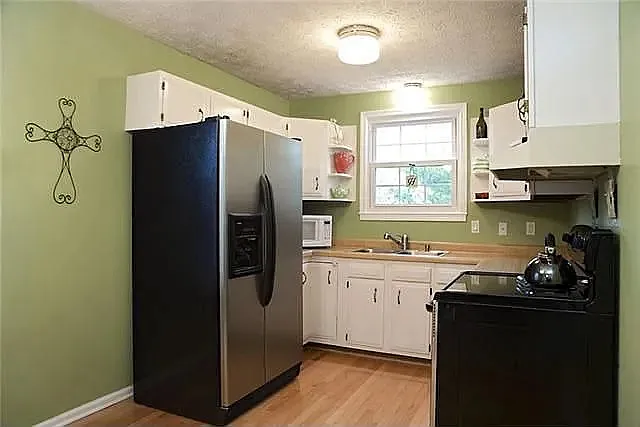 5376 Village Way — Photo 8