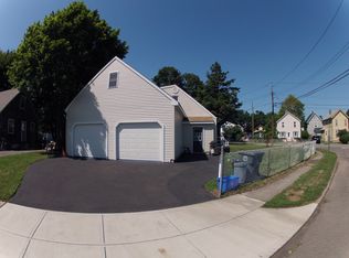 52 Stowe Ave, Milford, CT 06460