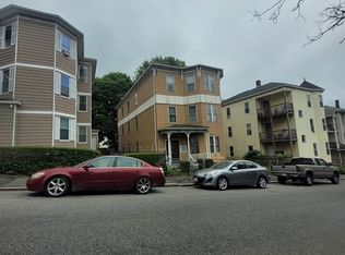 8 Pattison St, Worcester, MA 01604