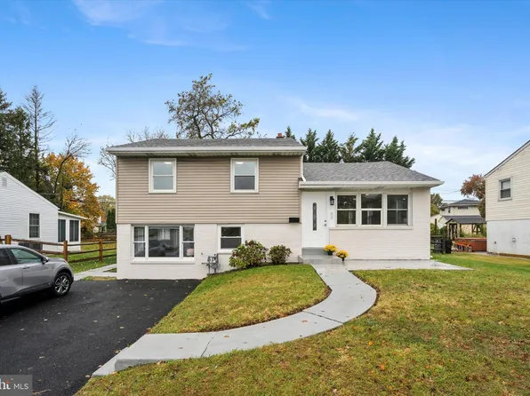 2710 E County Line Rd, Hatboro, PA 19040