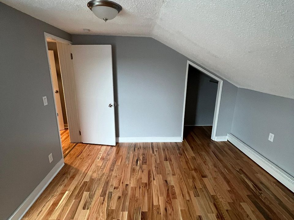 2nd image of 120 Milne St #3